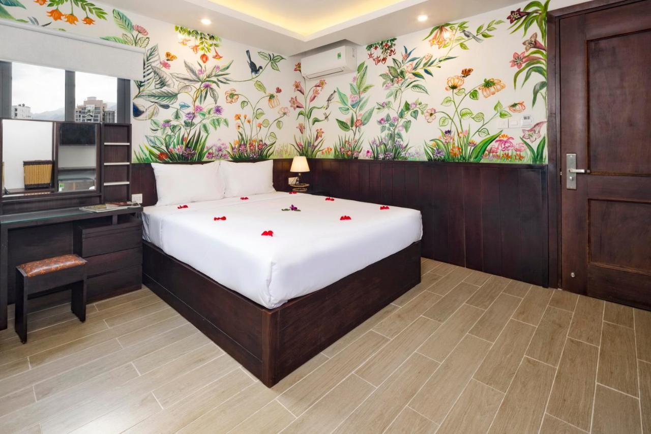 Azura Gold Hotel & Apartment Nha Trang Exterior photo