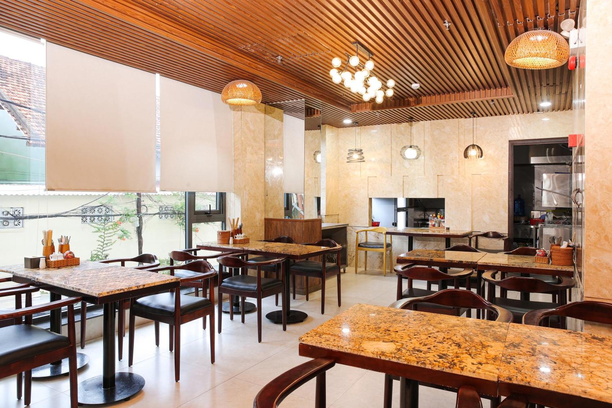 Azura Gold Hotel & Apartment Nha Trang Exterior photo
